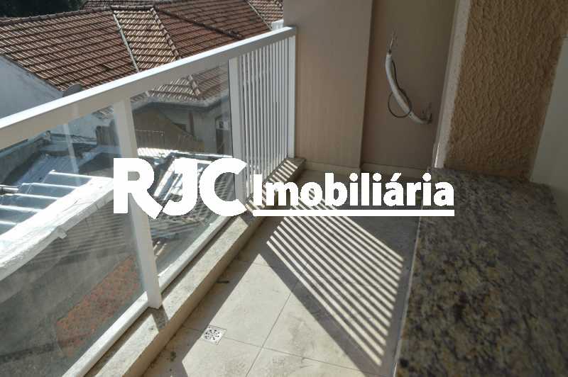 Conheça 02 do imóvel - Apartamento à venda Rua do Catete,Glória, Rio de Janeiro - R$ 850.000 - MBAP25674 - 3 02 - Apartamento à venda Rua do Catete,Glória, Rio de Janeiro - R$ 850.000 - MBAP25674 - 3