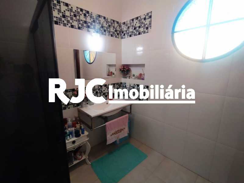 Conheça 27 - 2º Bhº Suite Cima. do imóvel - Casa de Vila à venda Rua Barão de Petrópolis,Rio Comprido, Rio de Janeiro - R$ 450.000 - MBCV30177 - 28 27 - 2º Bhº Suite Cima. - Casa de Vila à venda Rua Barão de Petrópolis,Rio Comprido, Rio de Janeiro - R$ 450.000 - MBCV30177 - 28