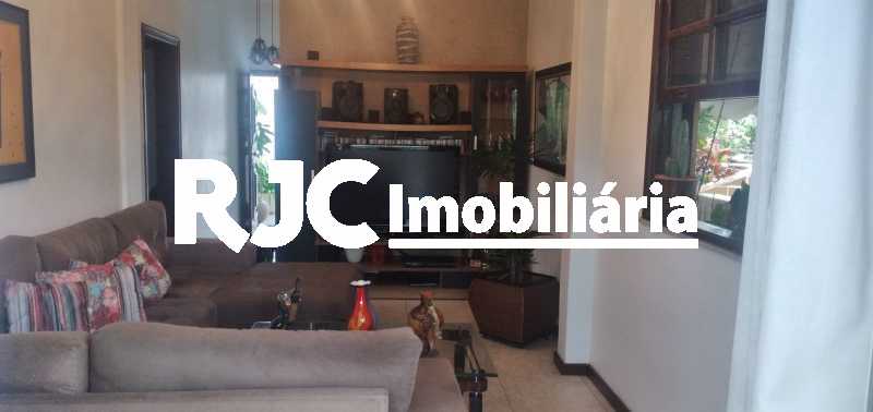 Conheça 04. do imóvel - Cobertura à venda Rua São Cristóvão,São Cristóvão, Rio de Janeiro - R$ 700.000 - MBCO20186 - 7 04. - Cobertura à venda Rua São Cristóvão,São Cristóvão, Rio de Janeiro - R$ 700.000 - MBCO20186 - 7