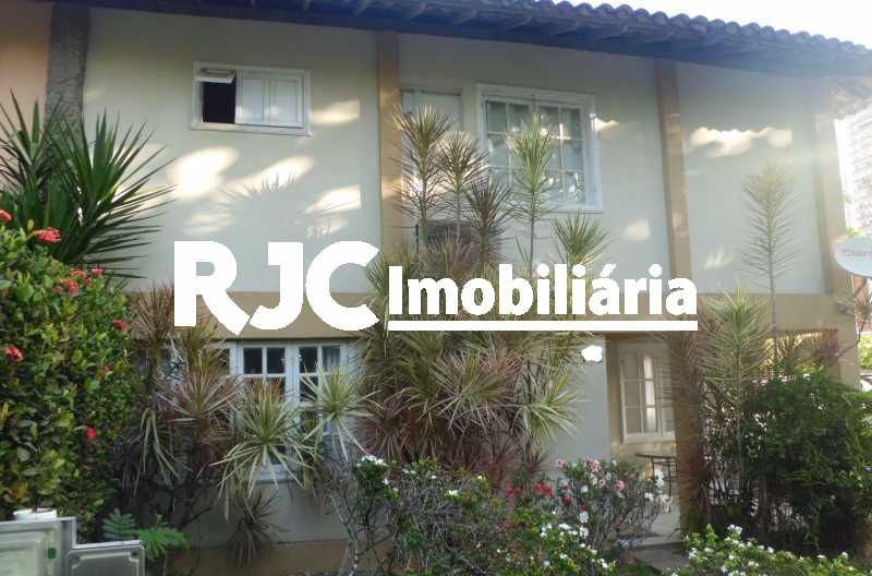 Conheça 03 do imóvel - Casa em Condomínio à venda Avenida Lúcio Costa,Barra da Tijuca, Rio de Janeiro - R$ 2.310.000 - MBCN30038 - 4 03 - Casa em Condomínio à venda Avenida Lúcio Costa,Barra da Tijuca, Rio de Janeiro - R$ 2.310.000 - MBCN30038 - 4