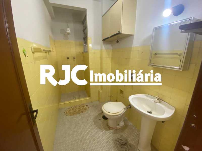 10. - Apartamento à venda Rua Joaquim Palhares,Praça da Bandeira, Rio de Janeiro - R$ 180.000 - MBAP11090 - 11