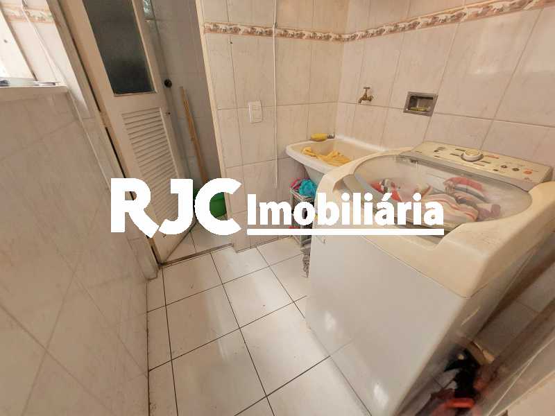 10 - Apartamento à venda Rua Doutor Mário Viana,Santa Rosa, Niterói - R$ 230.000 - MBAP26205 - 11