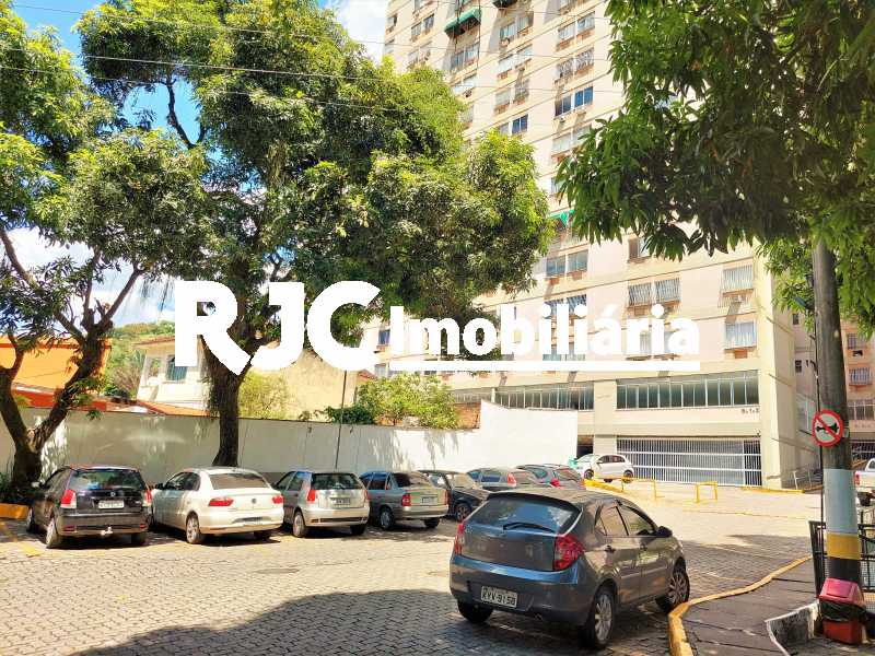 15 - Apartamento à venda Rua Doutor Mário Viana,Santa Rosa, Niterói - R$ 230.000 - MBAP26205 - 16