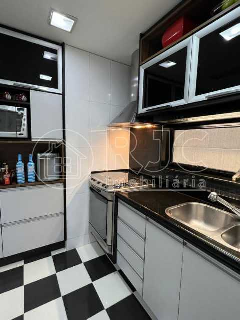 17 - Apartamento à venda Rua Tonelero,Copacabana, Rio de Janeiro - R$ 880.000 - MBAP26434 - 19