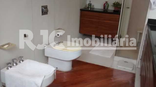 Conheça FOTO 14 do imóvel - Casa 4 quartos à venda Alto da Boa Vista, Rio de Janeiro - R$ 3.000.000 - MBCA40067 - 14 FOTO 14 - Casa 4 quartos à venda Alto da Boa Vista, Rio de Janeiro - R$ 3.000.000 - MBCA40067 - 14