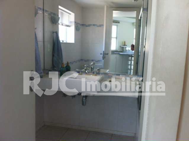 Conheça foto 44 do imóvel - Cobertura 3 quartos à venda Tijuca, Rio de Janeiro - R$ 1.400.000 - MBCO30020 - 26 foto 44 - Cobertura 3 quartos à venda Tijuca, Rio de Janeiro - R$ 1.400.000 - MBCO30020 - 26