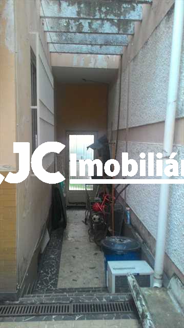 Conheça P_20160930_143026_1_p do imóvel - Casa de Vila 4 quartos à venda Grajaú, Rio de Janeiro - R$ 750.000 - MBCV40020 - 26 P_20160930_143026_1_p - Casa de Vila 4 quartos à venda Grajaú, Rio de Janeiro - R$ 750.000 - MBCV40020 - 26