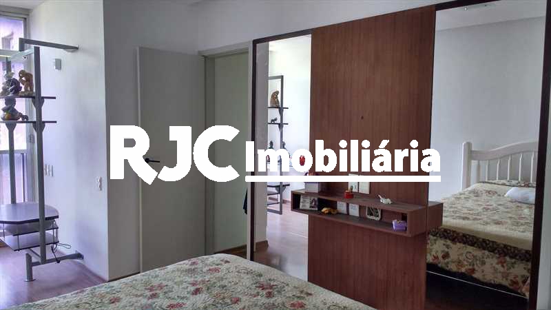 IMG_20161018_095121434_HDR - Cobertura 3 quartos à venda Grajaú, Rio de Janeiro - R$ 800.000 - MBCO30135 - 17