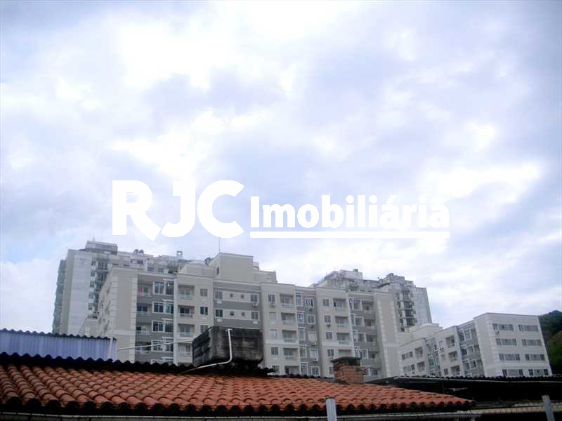 Conheça 9... Vista do imóvel - Casa de Vila 3 quartos à venda Rio Comprido, Rio de Janeiro - R$ 640.000 - MBCV30042 - 21 9... Vista - Casa de Vila 3 quartos à venda Rio Comprido, Rio de Janeiro - R$ 640.000 - MBCV30042 - 21