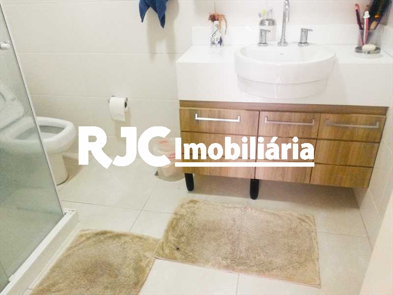Conheça FOTO 16 do imóvel - Casa à venda Estrada Velha da Tijuca,Alto da Boa Vista, Rio de Janeiro - R$ 900.000 - MBCA40087 - 17 FOTO 16 - Casa à venda Estrada Velha da Tijuca,Alto da Boa Vista, Rio de Janeiro - R$ 900.000 - MBCA40087 - 17