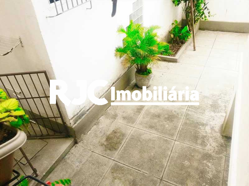 Conheça FOTO 24 do imóvel - Casa à venda Estrada Velha da Tijuca,Alto da Boa Vista, Rio de Janeiro - R$ 900.000 - MBCA40087 - 24 FOTO 24 - Casa à venda Estrada Velha da Tijuca,Alto da Boa Vista, Rio de Janeiro - R$ 900.000 - MBCA40087 - 24