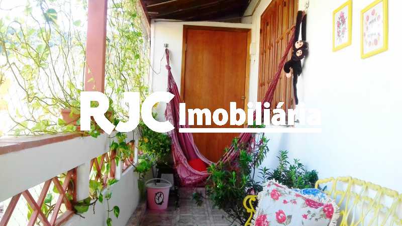 Conheça 12.1 -Varanda da frente 2ºar do imóvel - Casa de Vila 3 quartos à venda Vila Isabel, Rio de Janeiro - R$ 590.000 - MBCV30044 - 16 12.1 -Varanda da frente 2ºar - Casa de Vila 3 quartos à venda Vila Isabel, Rio de Janeiro - R$ 590.000 - MBCV30044 - 16