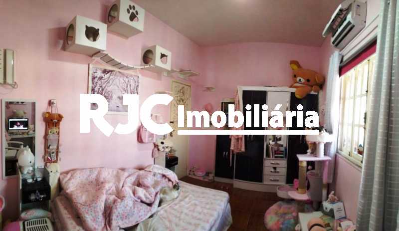 Conheça 14.1 - 3º Quarto 2ºar do imóvel - Casa de Vila 3 quartos à venda Vila Isabel, Rio de Janeiro - R$ 590.000 - MBCV30044 - 18 14.1 - 3º Quarto 2ºar - Casa de Vila 3 quartos à venda Vila Isabel, Rio de Janeiro - R$ 590.000 - MBCV30044 - 18