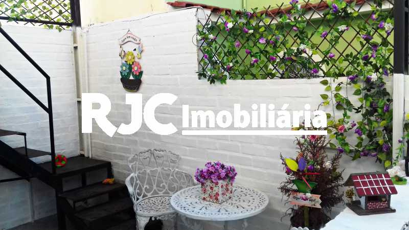 Conheça 17.1 - Varanda da área de ser do imóvel - Casa de Vila 3 quartos à venda Vila Isabel, Rio de Janeiro - R$ 590.000 - MBCV30044 - 21 17.1 - Varanda da área de ser - Casa de Vila 3 quartos à venda Vila Isabel, Rio de Janeiro - R$ 590.000 - MBCV30044 - 21