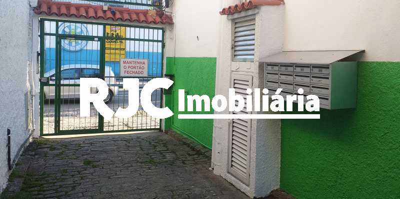 Conheça 19.1 Portão externo da Vila do imóvel - Casa de Vila 3 quartos à venda Vila Isabel, Rio de Janeiro - R$ 590.000 - MBCV30044 - 26 19.1 Portão externo da Vila - Casa de Vila 3 quartos à venda Vila Isabel, Rio de Janeiro - R$ 590.000 - MBCV30044 - 26
