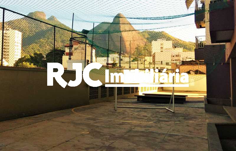 FOTO 32 - Cobertura 3 quartos à venda Grajaú, Rio de Janeiro - R$ 850.000 - MBCO30184 - 31