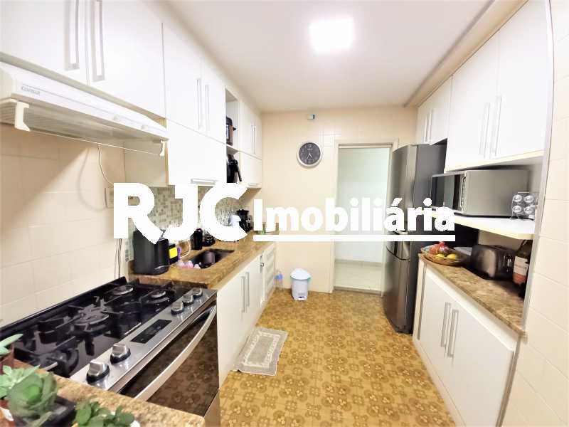 Conheça 16 do imóvel - Cobertura 2 quartos à venda Tijuca, Rio de Janeiro - R$ 780.000 - MBCO20017 - 17 16 - Cobertura 2 quartos à venda Tijuca, Rio de Janeiro - R$ 780.000 - MBCO20017 - 17