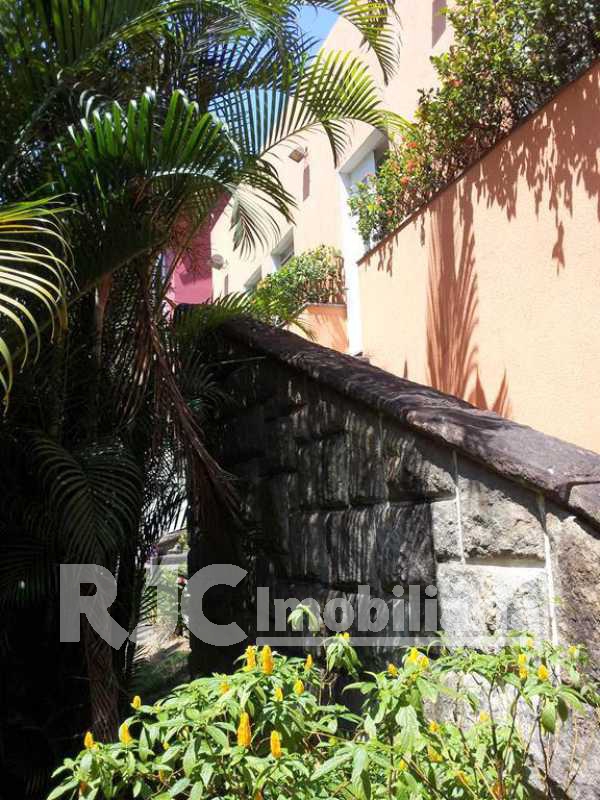 Conheça Acesso do imóvel - Casa 3 quartos à venda Vila Isabel, Rio de Janeiro - R$ 1.200.000 - MBCA30025 - 30 Acesso - Casa 3 quartos à venda Vila Isabel, Rio de Janeiro - R$ 1.200.000 - MBCA30025 - 30