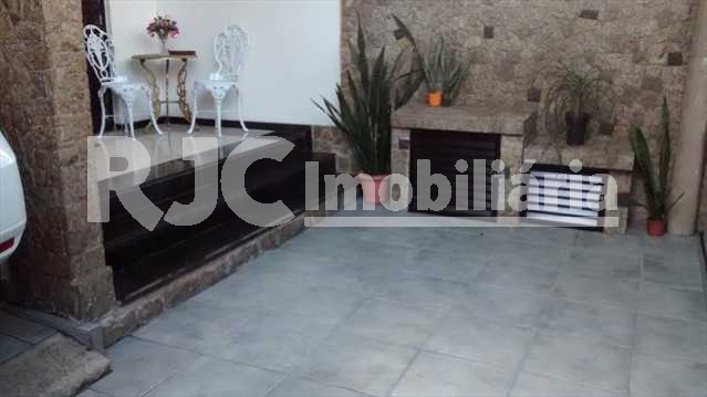 Conheça 056 20 do imóvel - Casa 4 quartos à venda Vila Isabel, Rio de Janeiro - R$ 890.000 - MBCA40001 - 14 056 20 - Casa 4 quartos à venda Vila Isabel, Rio de Janeiro - R$ 890.000 - MBCA40001 - 14