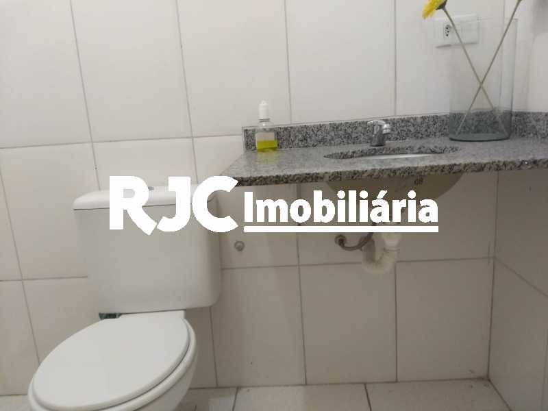 Conheça WhatsApp Image 2018-09-28 at 1 do imóvel - Casa 6 quartos à venda Rio Comprido, Rio de Janeiro - R$ 950.000 - MBCA60018 - 18 WhatsApp Image 2018-09-28 at 1 - Casa 6 quartos à venda Rio Comprido, Rio de Janeiro - R$ 950.000 - MBCA60018 - 18