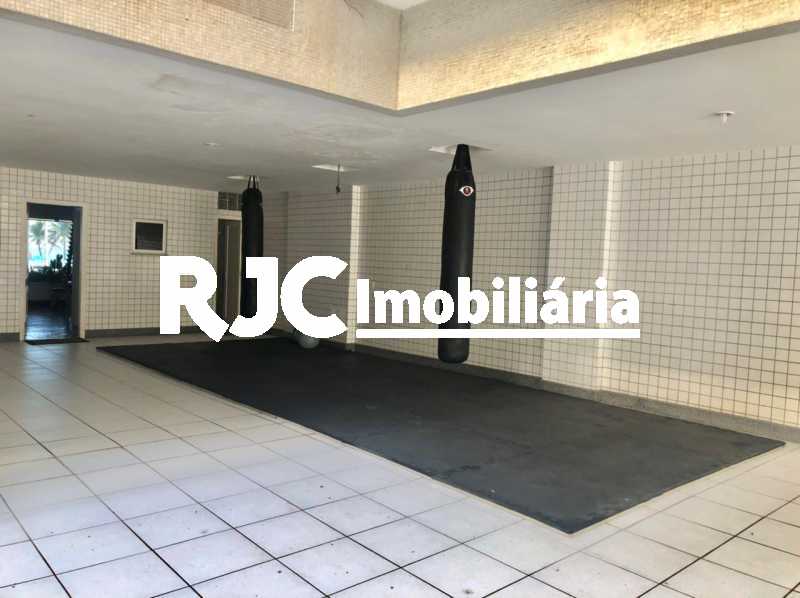 Conheça IMG-20210506-WA0017 do imóvel - Apartamento 4 quartos à venda Barra da Tijuca, Rio de Janeiro - R$ 4.800.000 - MBAP40359 - 30 IMG-20210506-WA0017 - Apartamento 4 quartos à venda Barra da Tijuca, Rio de Janeiro - R$ 4.800.000 - MBAP40359 - 30