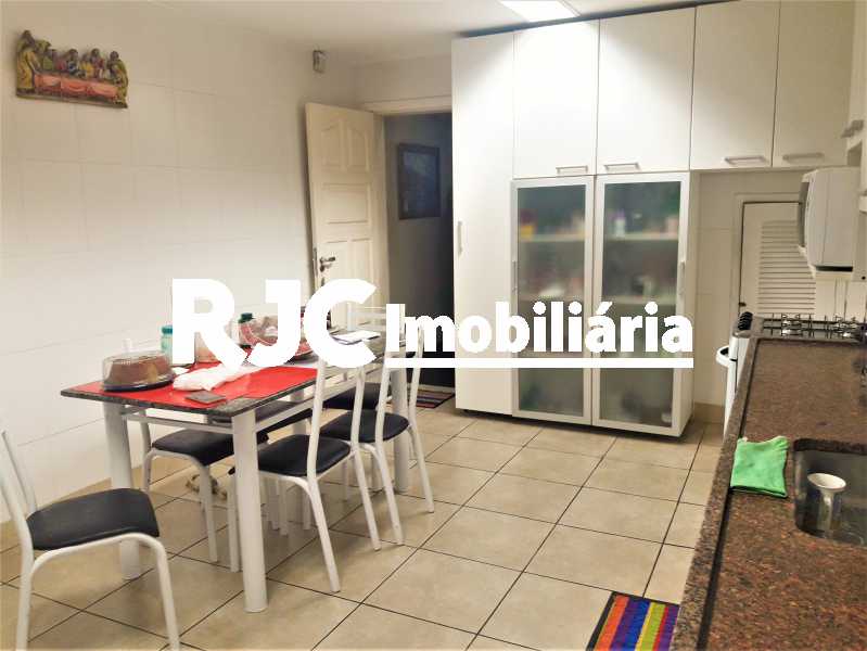 Conheça FOTO 17 do imóvel - Casa 3 quartos à venda Tijuca, Rio de Janeiro - R$ 1.100.000 - MBCA30151 - 18 FOTO 17 - Casa 3 quartos à venda Tijuca, Rio de Janeiro - R$ 1.100.000 - MBCA30151 - 18