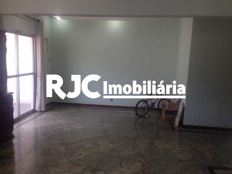 IMG_2024 - Cobertura 2 quartos à venda Grajaú, Rio de Janeiro - R$ 640.000 - MBCO20133 - 16