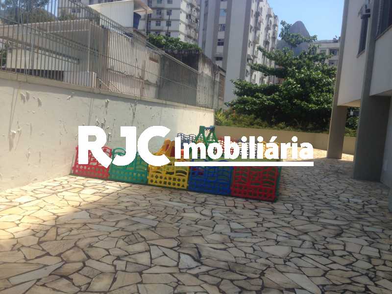 IMG_2055 - Cobertura 2 quartos à venda Grajaú, Rio de Janeiro - R$ 640.000 - MBCO20133 - 24