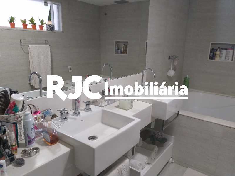 Conheça 20190313_163451_001 do imóvel - Casa de Vila 3 quartos à venda Tijuca, Rio de Janeiro - R$ 1.050.000 - MBCV30105 - 16 20190313_163451_001 - Casa de Vila 3 quartos à venda Tijuca, Rio de Janeiro - R$ 1.050.000 - MBCV30105 - 16