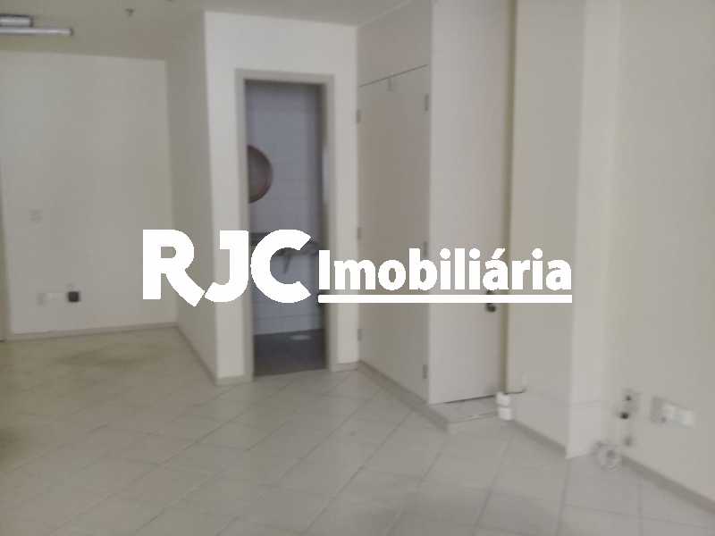 Conheça IMG-20190222-WA0005 do imóvel - Sala Comercial 36m² à venda Centro, Rio de Janeiro - R$ 250.000 - MBSL00222 - 6 IMG-20190222-WA0005 - Sala Comercial 36m² à venda Centro, Rio de Janeiro - R$ 250.000 - MBSL00222 - 6