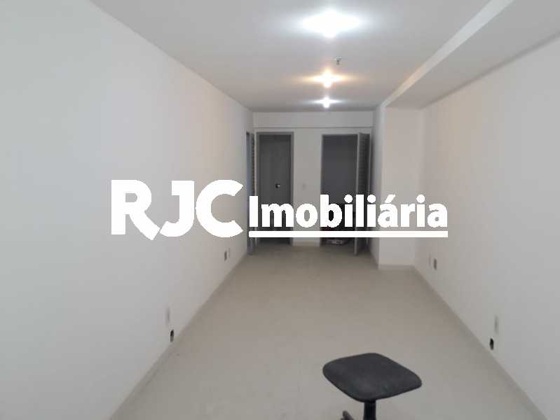 Conheça 3. do imóvel - Sala Comercial 140m² à venda Tijuca, Rio de Janeiro - R$ 800.000 - MBSL00232 - 4 3. - Sala Comercial 140m² à venda Tijuca, Rio de Janeiro - R$ 800.000 - MBSL00232 - 4