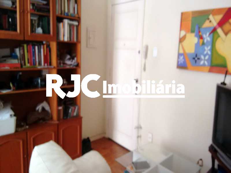 Conheça 1 Sala do imóvel - Apartamento 1 quarto à venda Tijuca, Rio de Janeiro - R$ 265.000 - MBAP10812 - 1 1 Sala - Apartamento 1 quarto à venda Tijuca, Rio de Janeiro - R$ 265.000 - MBAP10812 - 1