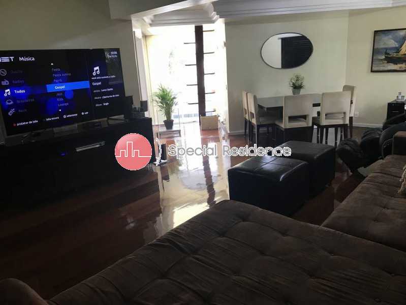 Conheça WhatsApp Image 2021-02-04 at 1 do imóvel - Casa em Condomínio 4 quartos à venda Barra da Tijuca, Rio de Janeiro - R$ 5.780.000 - 600275 - 4 WhatsApp Image 2021-02-04 at 1 - Casa em Condomínio 4 quartos à venda Barra da Tijuca, Rio de Janeiro - R$ 5.780.000 - 600275 - 4