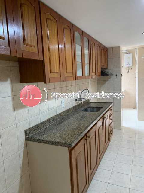 Conheça WhatsApp Image 2021-05-01 at 1 do imóvel - Apartamento 2 quartos para alugar Barra da Tijuca, Rio de Janeiro - R$ 2.600 - LOC201598 - 8 WhatsApp Image 2021-05-01 at 1 - Apartamento 2 quartos para alugar Barra da Tijuca, Rio de Janeiro - R$ 2.600 - LOC201598 - 8