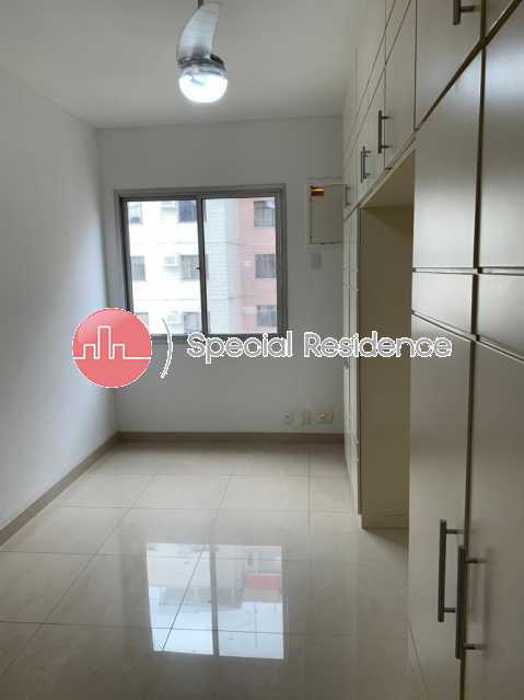 Conheça WhatsApp Image 2021-05-01 at 1 do imóvel - Apartamento 2 quartos para alugar Barra da Tijuca, Rio de Janeiro - R$ 2.600 - LOC201598 - 15 WhatsApp Image 2021-05-01 at 1 - Apartamento 2 quartos para alugar Barra da Tijuca, Rio de Janeiro - R$ 2.600 - LOC201598 - 15