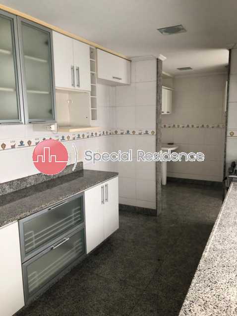Conheça WhatsApp Image 2021-04-28 at 1 do imóvel - Apartamento 3 quartos para alugar Barra da Tijuca, Rio de Janeiro - R$ 5.000 - LOC300641 - 23 WhatsApp Image 2021-04-28 at 1 - Apartamento 3 quartos para alugar Barra da Tijuca, Rio de Janeiro - R$ 5.000 - LOC300641 - 23