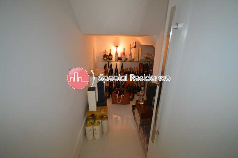 Conheça WhatsApp Image 2021-05-10 at 1 do imóvel - Casa em Condomínio 5 quartos à venda Barra da Tijuca, Rio de Janeiro - R$ 5.200.000 - 600293 - 14 WhatsApp Image 2021-05-10 at 1 - Casa em Condomínio 5 quartos à venda Barra da Tijuca, Rio de Janeiro - R$ 5.200.000 - 600293 - 14