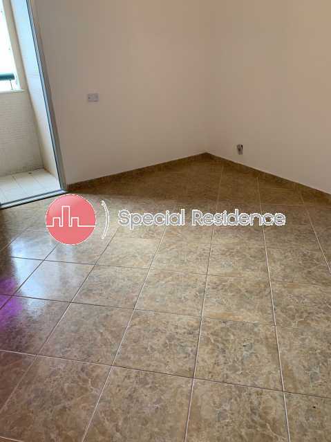 Conheça WhatsApp Image 2021-08-28 at 1 do imóvel - Apartamento 2 quartos para alugar Barra da Tijuca, Rio de Janeiro - R$ 2.200 - LOC201618 - 10 WhatsApp Image 2021-08-28 at 1 - Apartamento 2 quartos para alugar Barra da Tijuca, Rio de Janeiro - R$ 2.200 - LOC201618 - 10