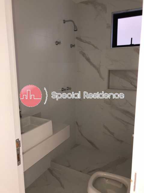 Conheça WhatsApp Image 2021-12-18 at 1 do imóvel - Casa em Condomínio 5 quartos à venda Barra da Tijuca, Rio de Janeiro - R$ 3.200.000 - 600301 - 12 WhatsApp Image 2021-12-18 at 1 - Casa em Condomínio 5 quartos à venda Barra da Tijuca, Rio de Janeiro - R$ 3.200.000 - 600301 - 12