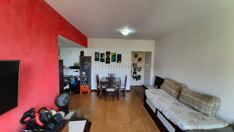 Apartamento à venda com 2 quartos, 85m² - Foto 3