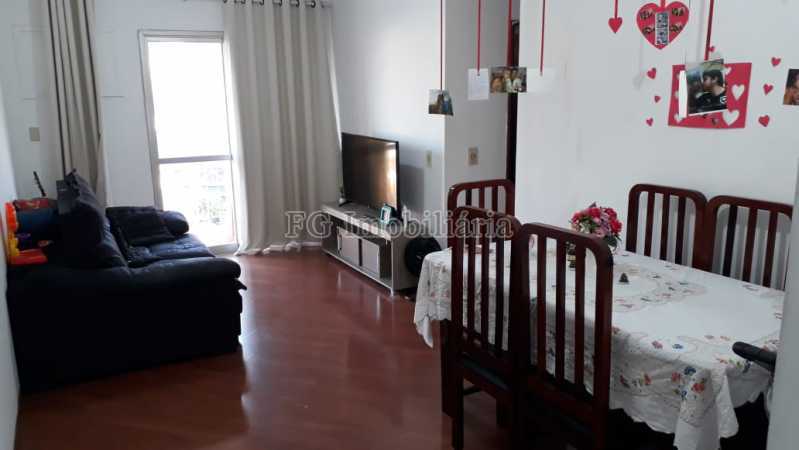 Apartamento à venda com 2 quartos, 76m² - Foto 4