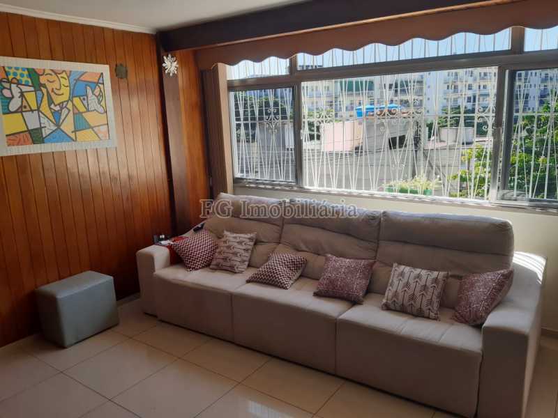 Apartamento à venda com 3 quartos, 140m² - Foto 2