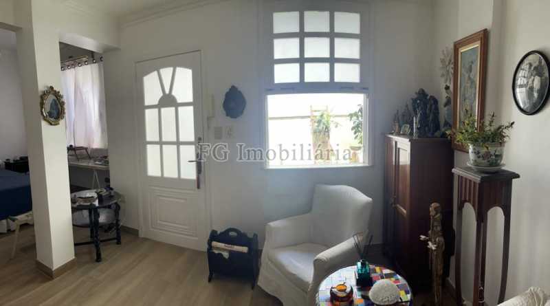 Apartamento à venda com 1 quarto, 47m² - Foto 2