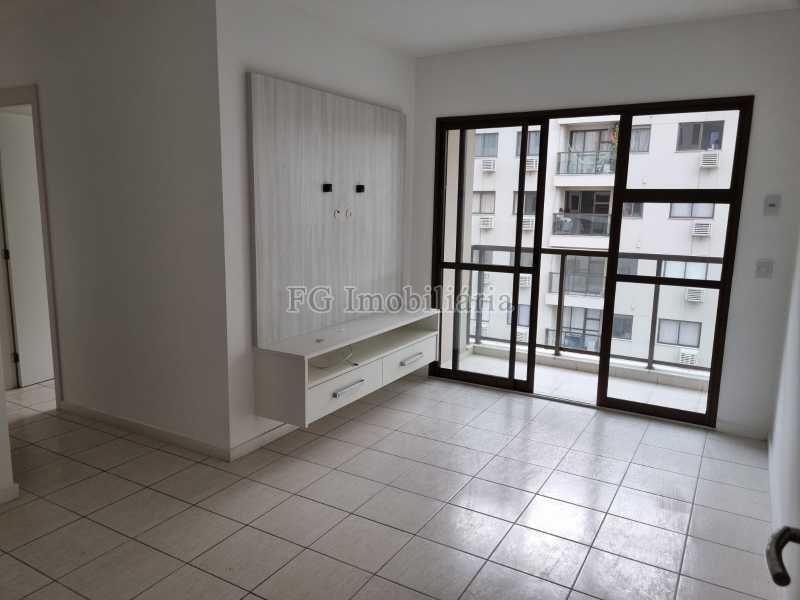 Apartamento à venda com 2 quartos, 65m² - Foto 4