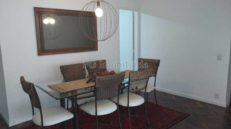 Apartamento à venda com 2 quartos, 85m² - Foto 4