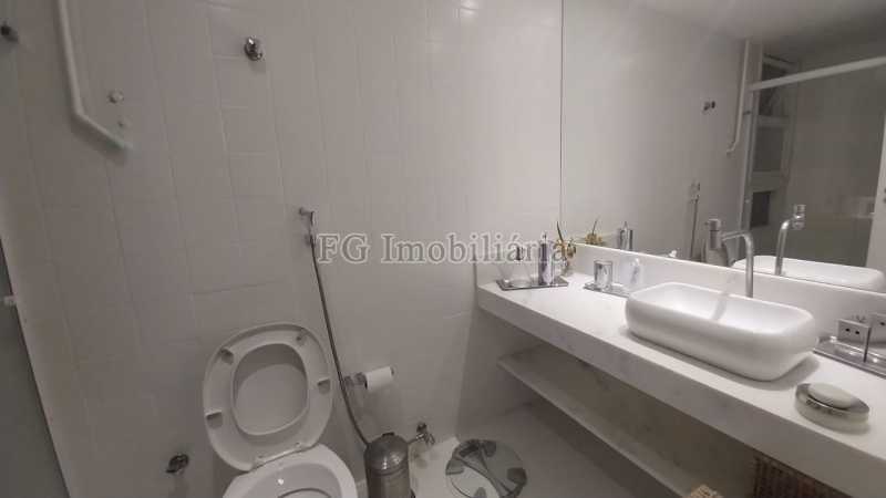 Apartamento à venda com 2 quartos, 85m² - Foto 20