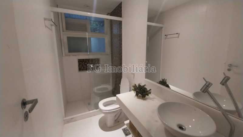 Apartamento à venda com 2 quartos, 85m² - Foto 28