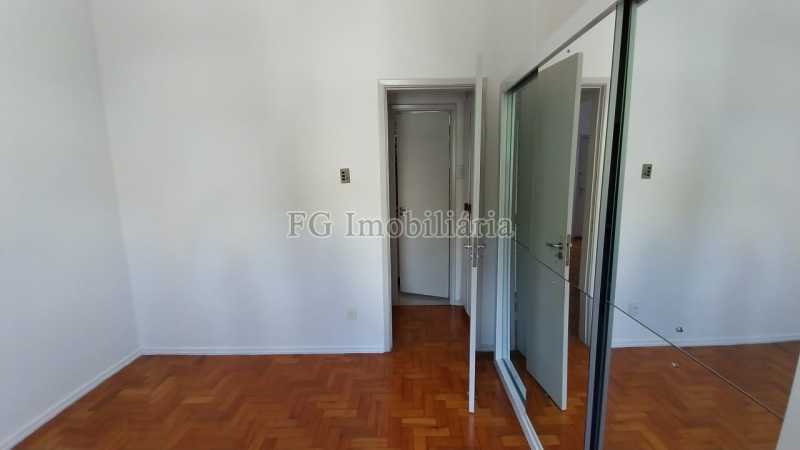 Apartamento à venda com 2 quartos, 65m² - Foto 8