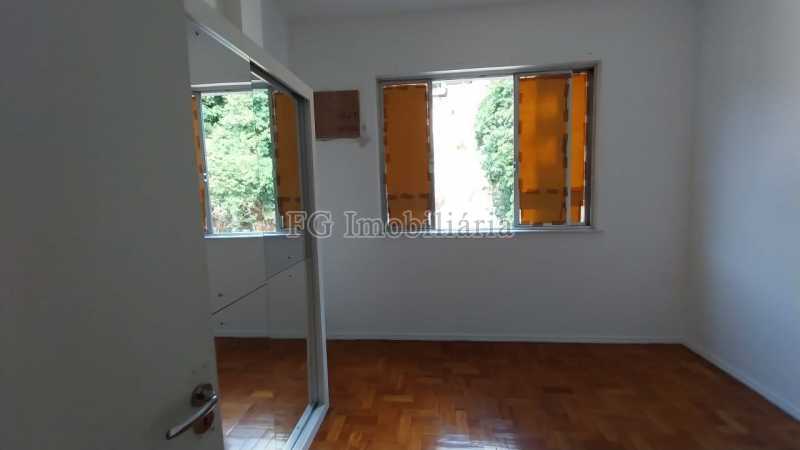 Apartamento à venda com 2 quartos, 65m² - Foto 10