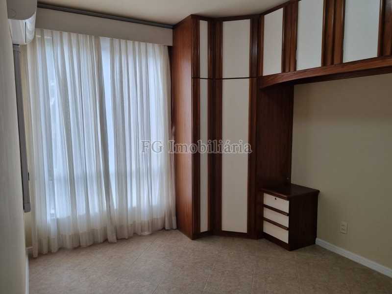 Apartamento para alugar com 3 quartos, 85m² - Foto 9